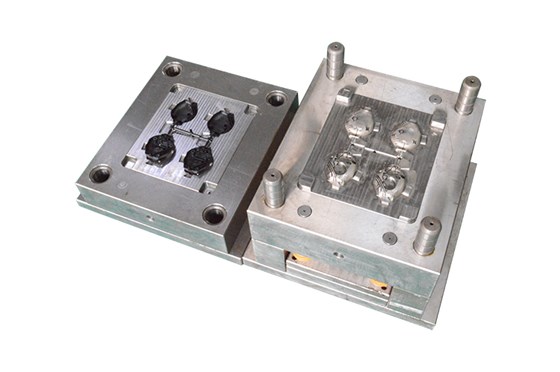 模具開(kāi)模注塑