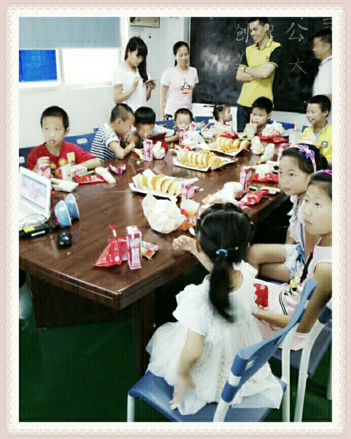 創(chuàng)智塑膠制品-美食大會 創(chuàng)智塑膠制品-美食大會