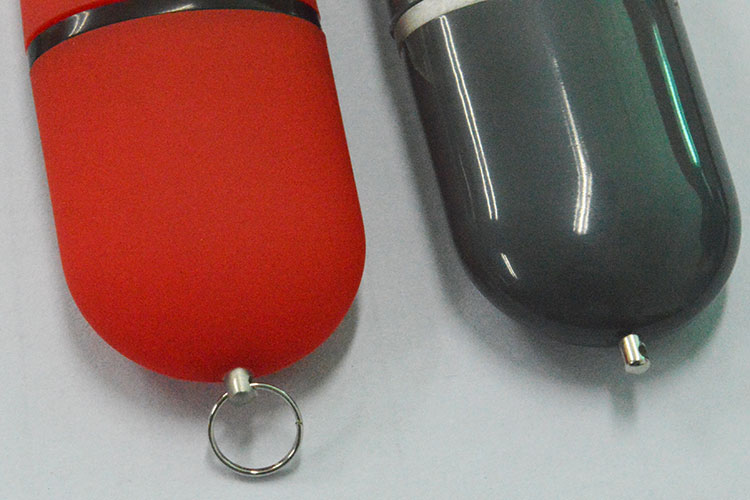 U盤口紅外殼注塑加工案例U108 U盤外殼價(jià)格 U盤口紅外殼注塑加工案例U108 U盤外殼價(jià)格