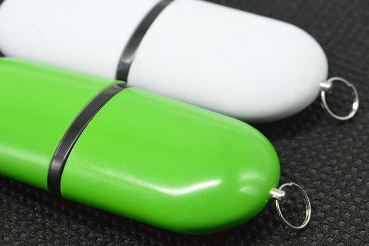 U盤口紅外殼注塑加工案例U108 U盤外殼套 U盤口紅外殼注塑加工案例U108 U盤外殼套