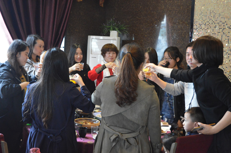 注塑模具 注塑模具