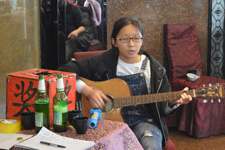 吉他演唱 吉他演唱