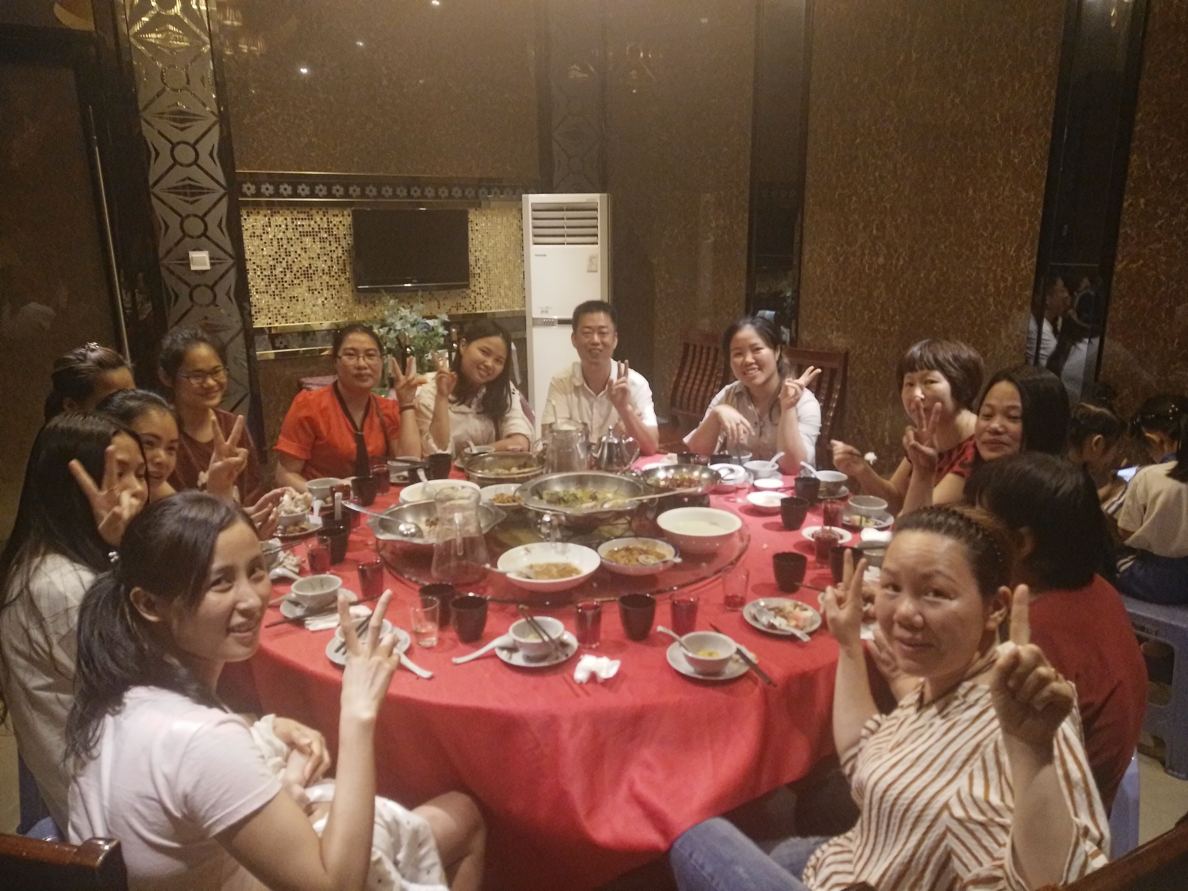 創(chuàng)智模具廠母親節(jié)活動 創(chuàng)智模具廠母親節(jié)活動