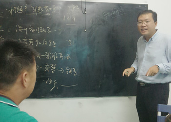 深圳塑膠模具廠 深圳塑膠模具廠