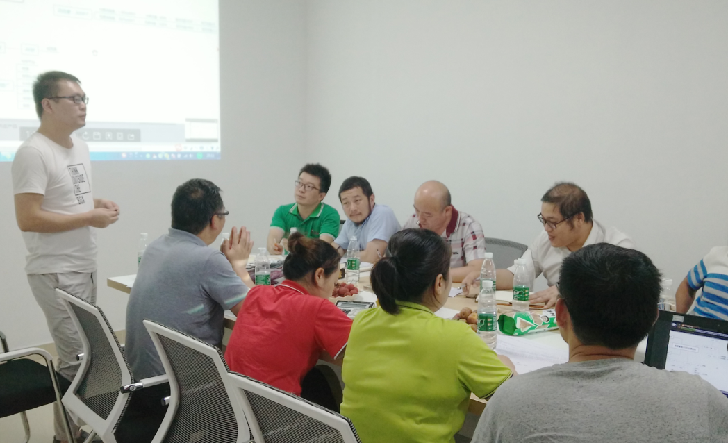 深圳塑膠模具廠 深圳塑膠模具廠