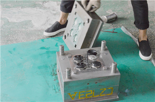 汽車注塑模具 汽車注塑模具