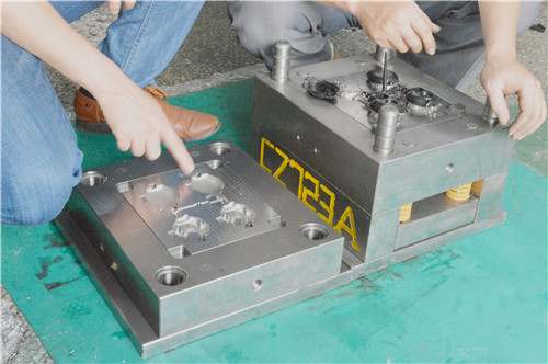 加工注塑模具 加工注塑模具