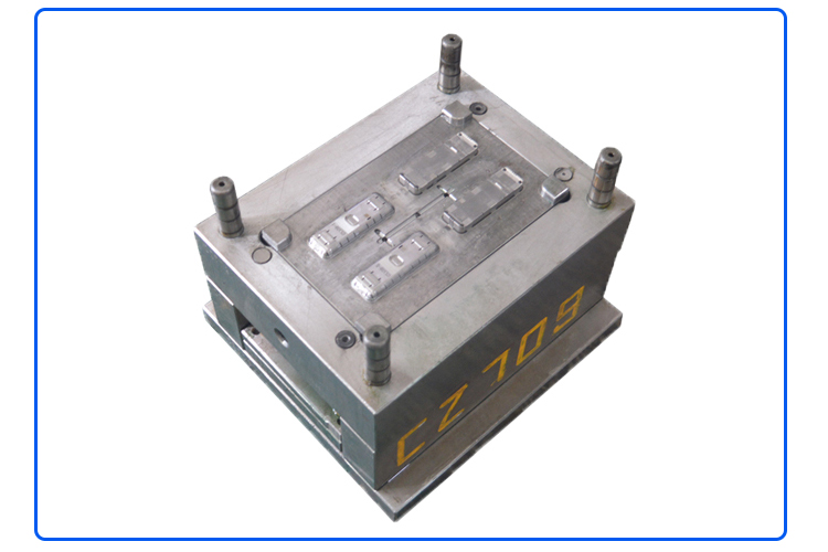 充電器模具加工案例CZ709 塑料 注塑模具 充電器模具加工案例CZ709 塑料 注塑模具