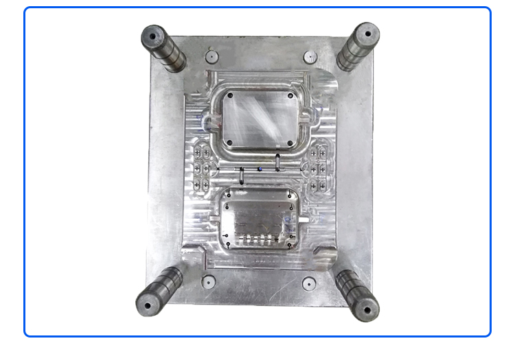 掃碼充電模具加工案例CZ759 注塑模具廠家 深圳 掃碼充電模具加工案例CZ759 注塑模具廠家 深圳