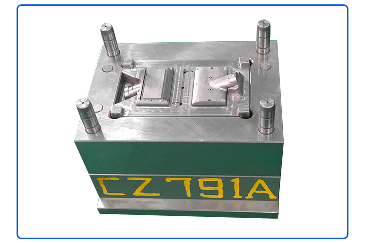 寵物刷毛器模具加工案例CZ791A 專業(yè)模具加工 寵物刷毛器模具加工案例CZ791A 專業(yè)模具加工