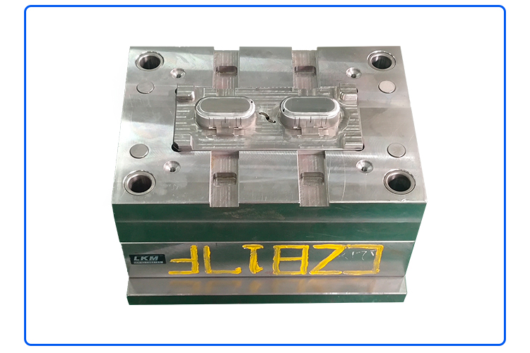 無線耳機(jī)模具加工案例CZ817F 塑料模具廠 無線耳機(jī)模具加工案例CZ817F 塑料模具廠