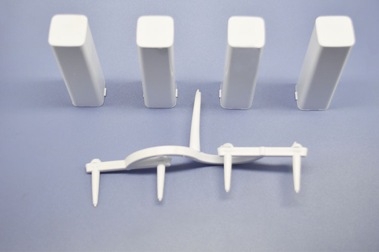 移動電源外殼注塑加工案例CZ524B 定制注塑件加工 移動電源外殼注塑加工案例CZ524B 定制注塑件加工