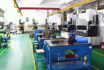 模具車(chē)間 模具車(chē)間