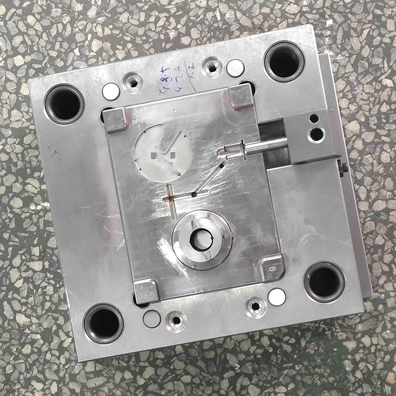 塑膠模具定制:大型模具的制造難點(diǎn) 塑膠模具定制:大型模具的制造難點(diǎn)